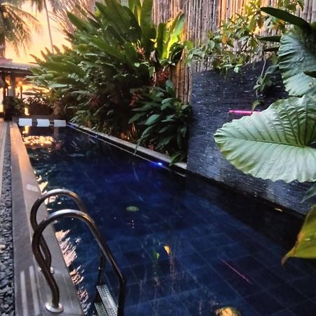 Banig Beach Resort 爱妮岛 外观 照片
