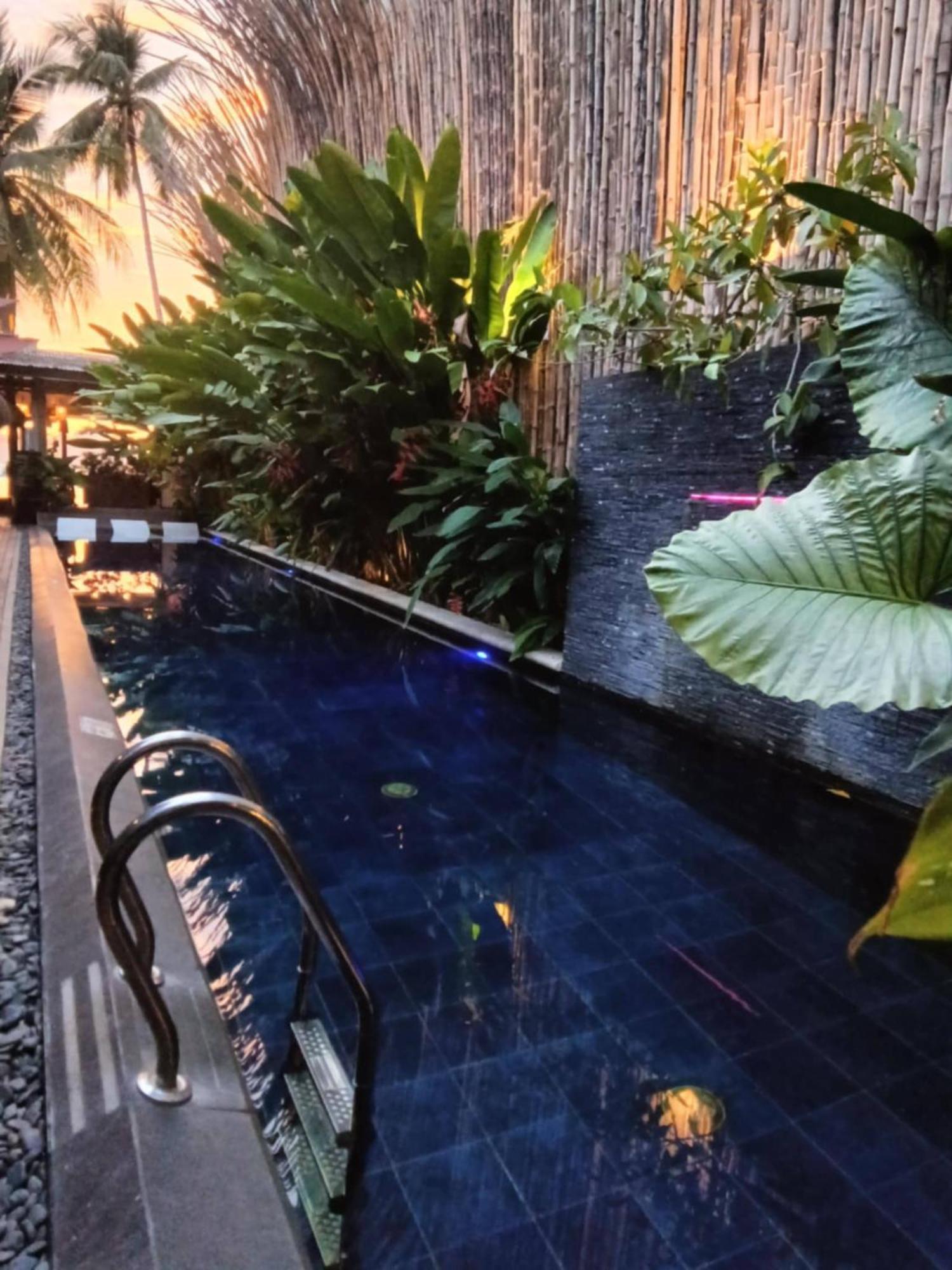 Banig Beach Resort 爱妮岛 外观 照片